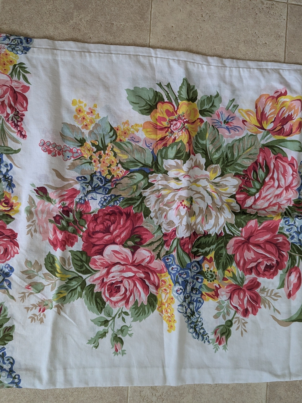 Floral Bouquet Print Pillowcase  - White Background